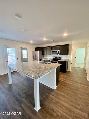 325 Eagle Edge Avenue, Duenweg, MO 64841