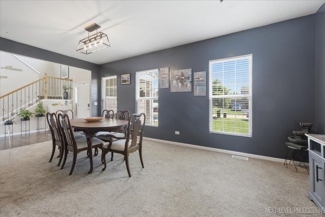 2427 Emerald Lane, Yorkville, IL 60560