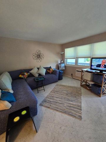 43 Markham B 43, Deerfield Beach, FL 33442