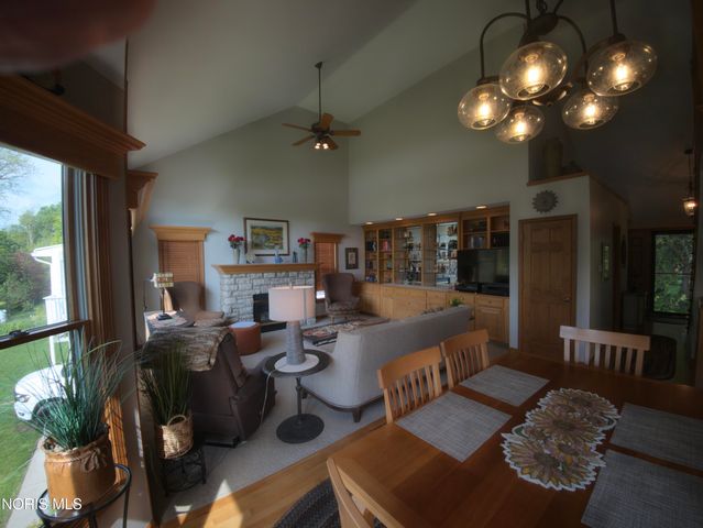 316 E Harrison Street, Maumee, OH 43537