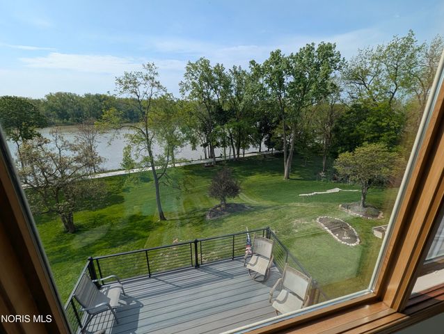 316 E Harrison Street, Maumee, OH 43537