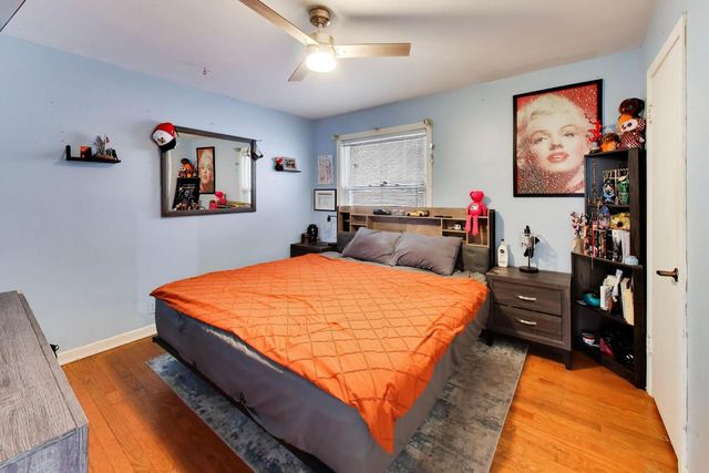 3858 N Pontiac Avenue, Chicago, IL 60634
