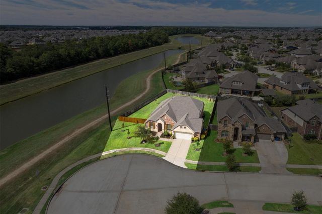 17903 Fernwood Bend Drive, Tomball, TX 77377