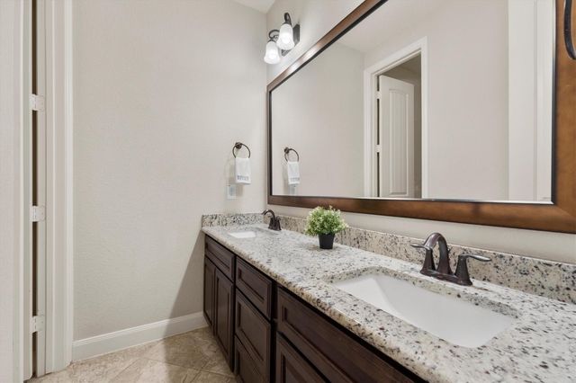 17903 Fernwood Bend Drive, Tomball, TX 77377