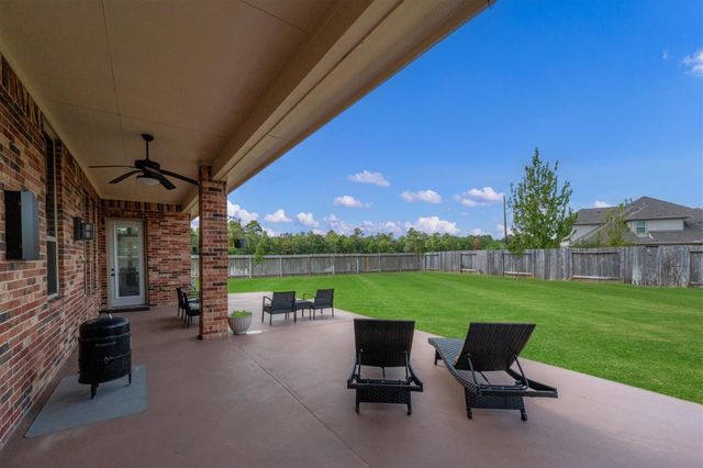 17903 Fernwood Bend Drive, Tomball, TX 77377