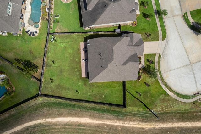17903 Fernwood Bend Drive, Tomball, TX 77377