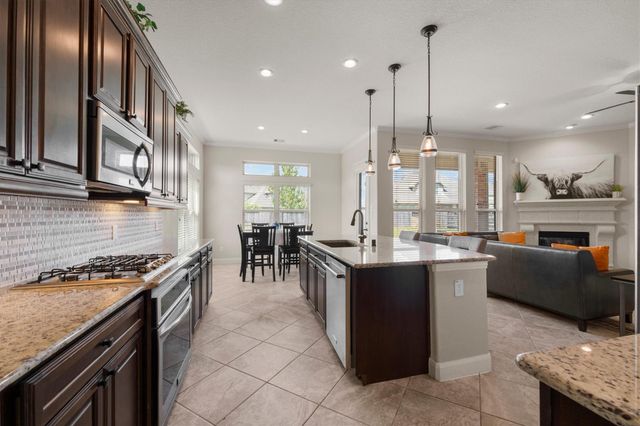 17903 Fernwood Bend Drive, Tomball, TX 77377