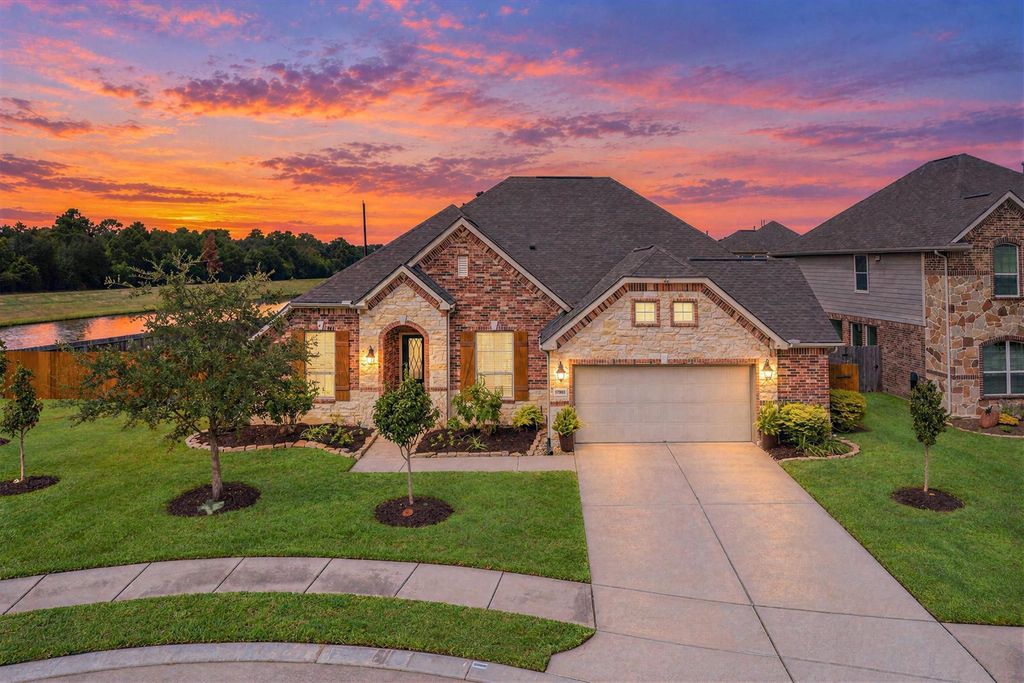 17903 Fernwood Bend Drive, Tomball, TX 77377
