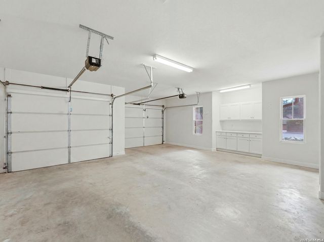 20 LAUREL TRL, New Braunfels, TX 78130
