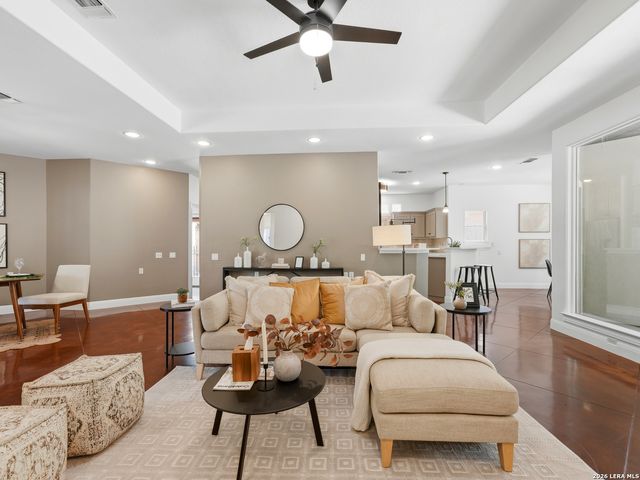 20 LAUREL TRL, New Braunfels, TX 78130