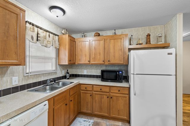 324 Maple Creek Road SW, Supply, NC 28462