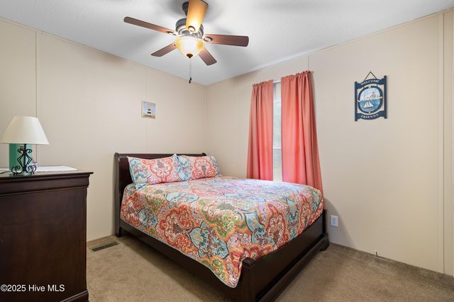 324 Maple Creek Road SW, Supply, NC 28462