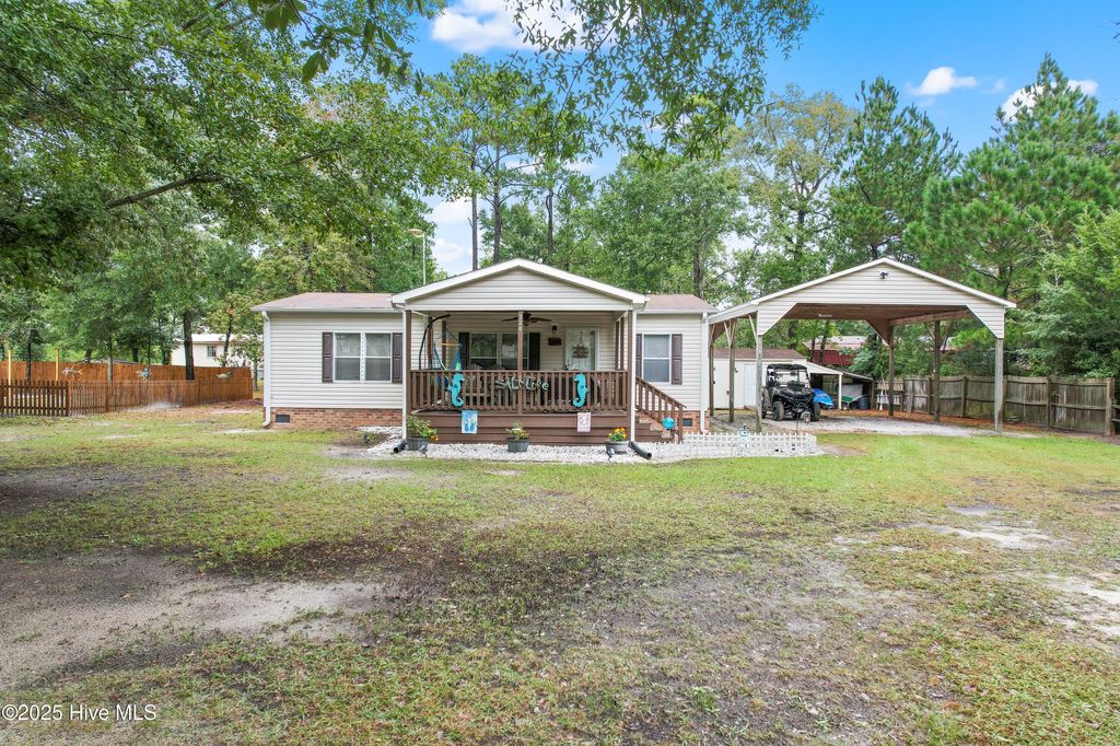 324 Maple Creek Road SW, Supply, NC 28462