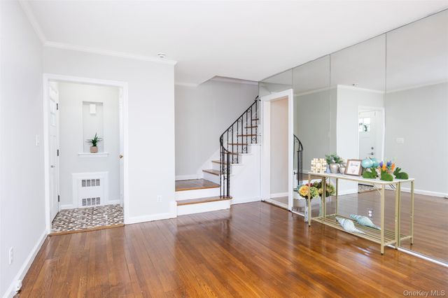 72 Spruce Street, West Hempstead, NY 11552