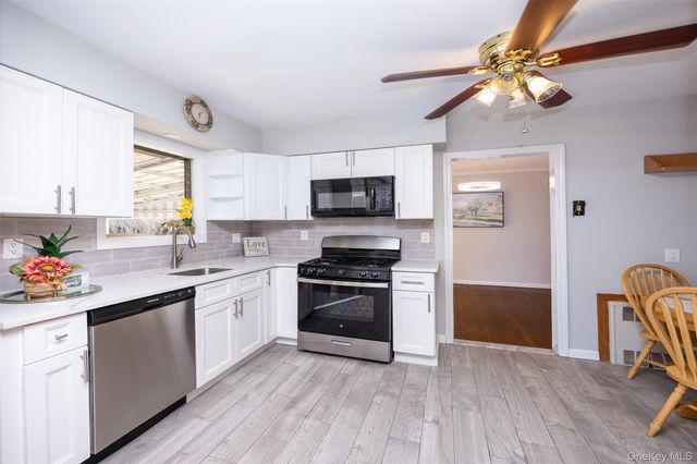 72 Spruce Street, West Hempstead, NY 11552