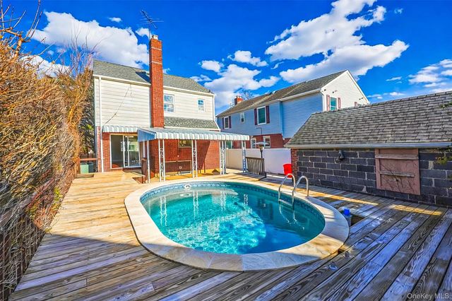 72 Spruce Street, West Hempstead, NY 11552