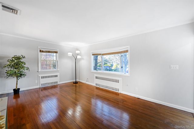 72 Spruce Street, West Hempstead, NY 11552