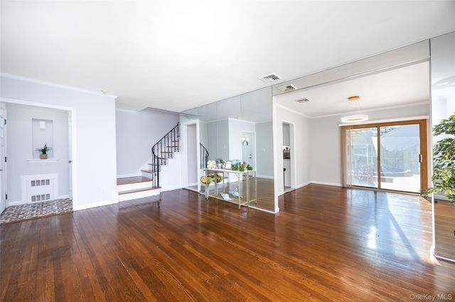 72 Spruce Street, West Hempstead, NY 11552