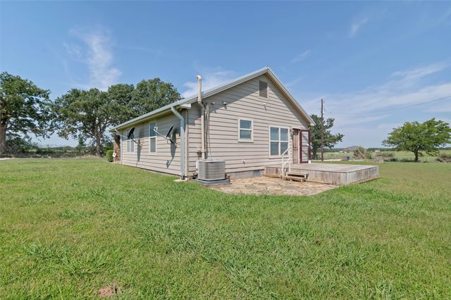 3200 County Road 155, Whitesboro, TX 76273