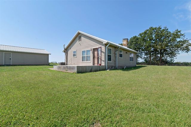 3200 County Road 155, Whitesboro, TX 76273
