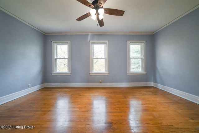 952 Eastern Pkwy, Louisville, KY 40217