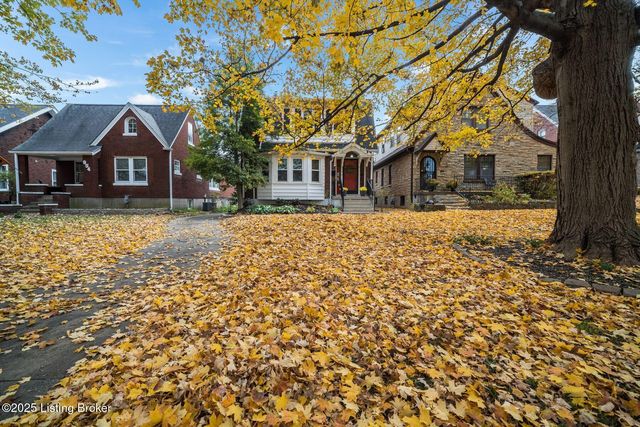 952 Eastern Pkwy, Louisville, KY 40217