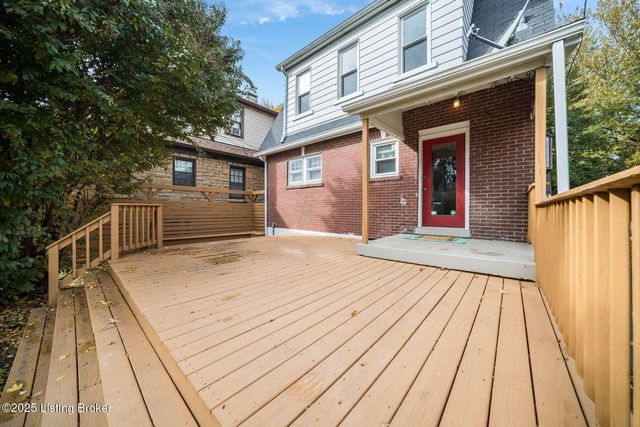 952 Eastern Pkwy, Louisville, KY 40217