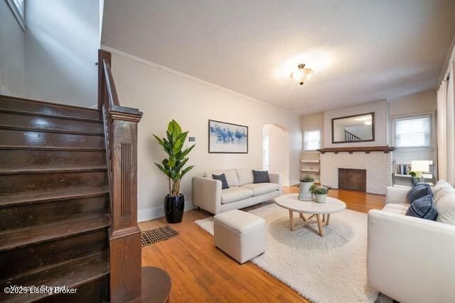 952 Eastern Pkwy, Louisville, KY 40217