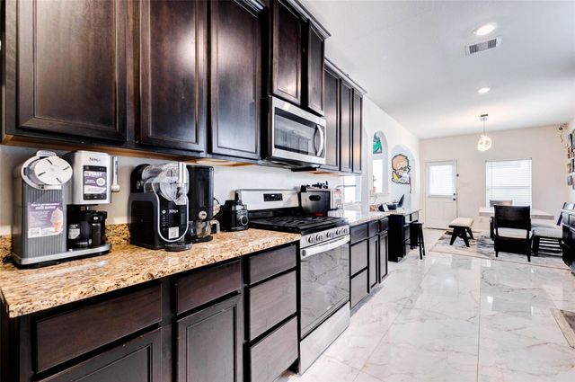 22127 Roxanne Field Lane, Hockley, TX 77447