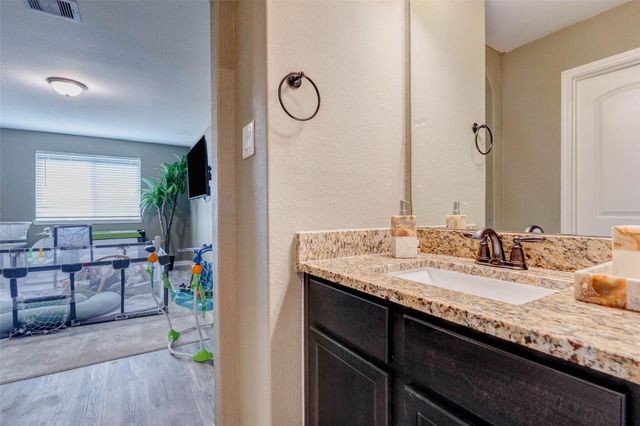 22127 Roxanne Field Lane, Hockley, TX 77447