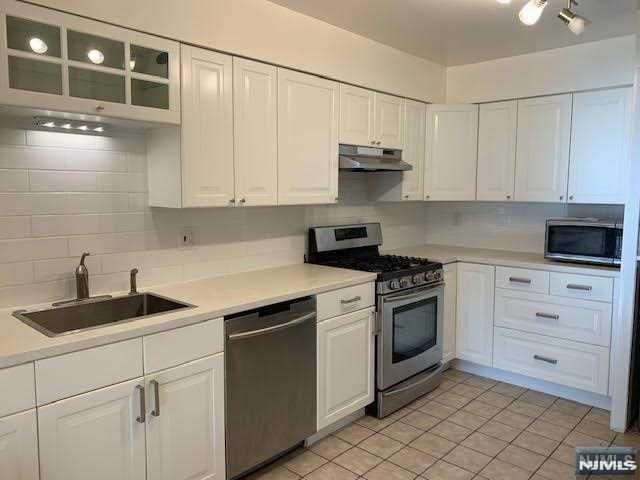 70 Linwood Avenue, Cresskill, NJ 07626