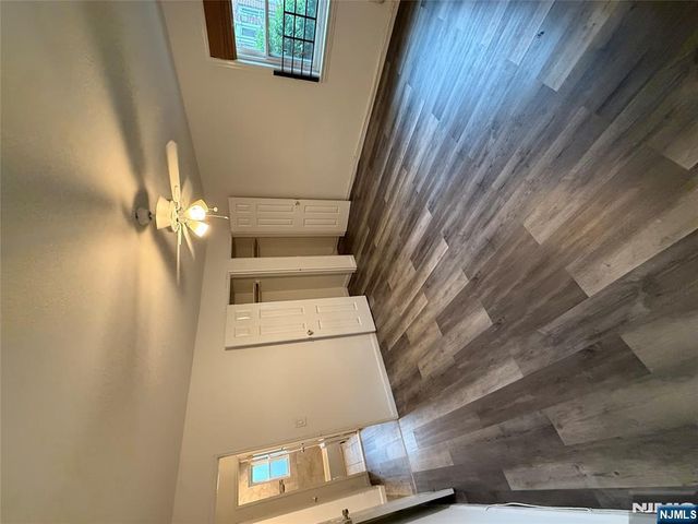 292 Esplanade 35, Hackensack, NJ 07601