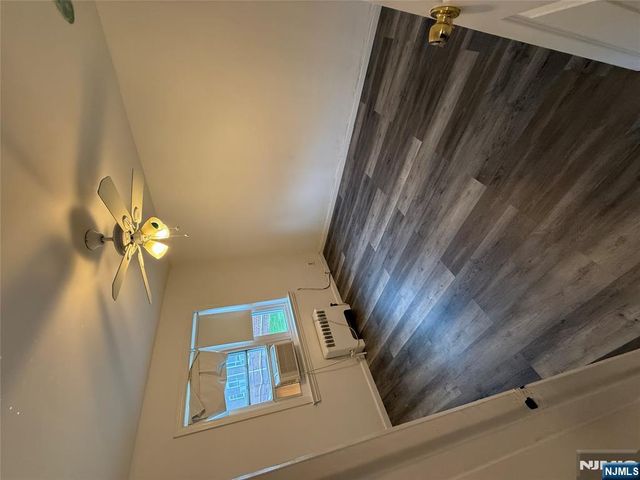 292 Esplanade 35, Hackensack, NJ 07601