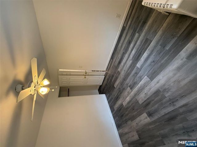 292 Esplanade 35, Hackensack, NJ 07601