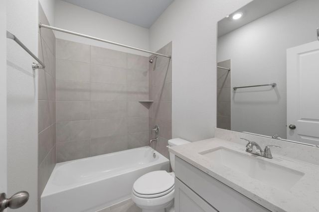 12207 Ridge Top Drive, Conroe, TX 77304