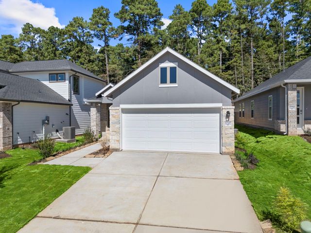 12207 Ridge Top Drive, Conroe, TX 77304