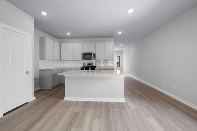 12207 Ridge Top Drive, Conroe, TX 77304