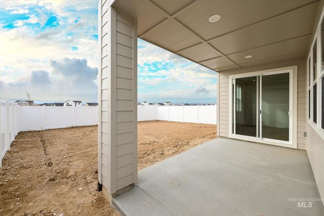 14667 Wing Spread Dr, Caldwell, ID 83607