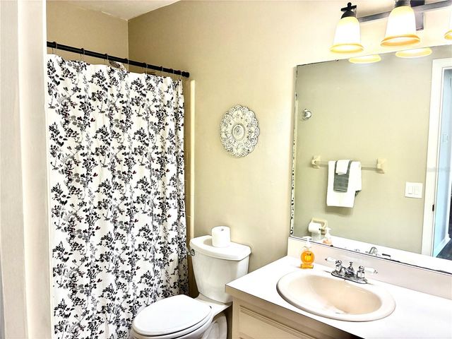3764 NW 54TH LANE, Gainesville, FL 32653