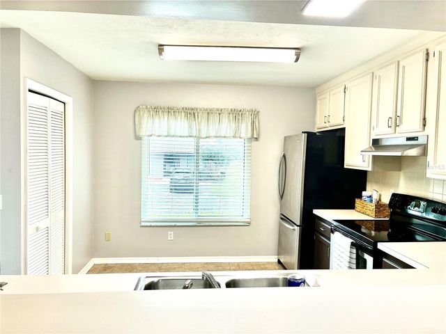 3764 NW 54TH LANE, Gainesville, FL 32653