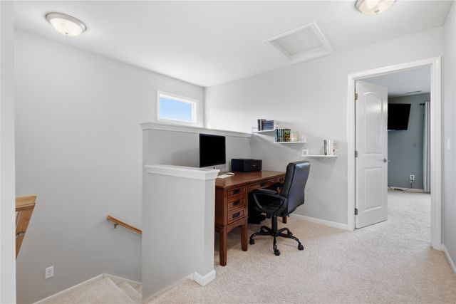 4217 E 48th Street, Des Moines, IA 50317