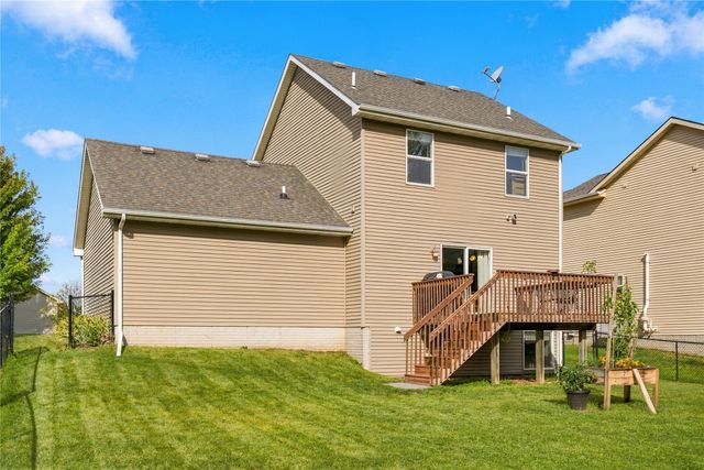 4217 E 48th Street, Des Moines, IA 50317