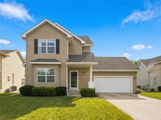 4217 E 48th Street, Des Moines, IA 50317