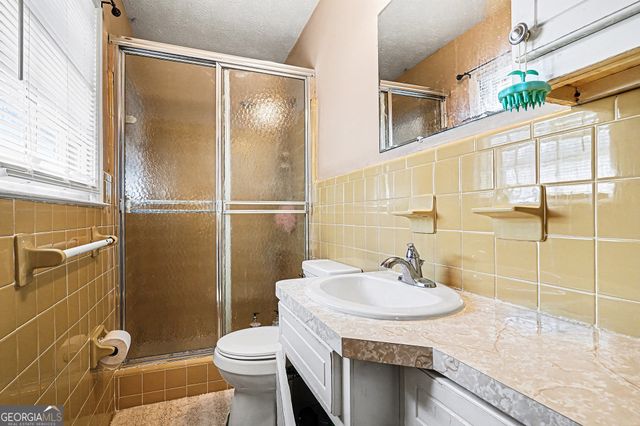 141 Grove Road, Locust Grove, GA 30248