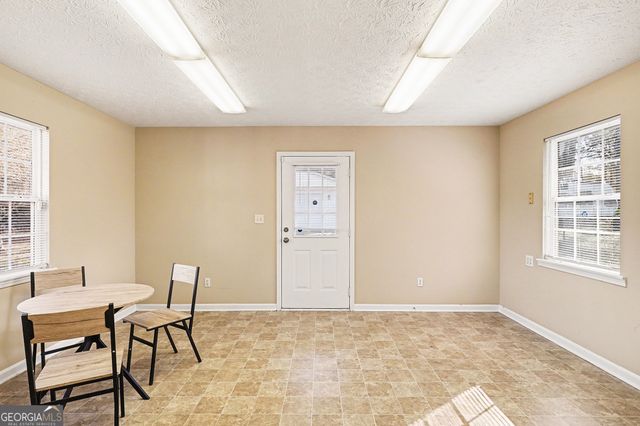 141 Grove Road, Locust Grove, GA 30248