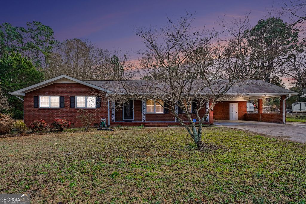 141 Grove Road, Locust Grove, GA 30248