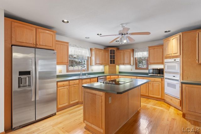 618 Nokomis Drive, Tecumseh, MI 49286