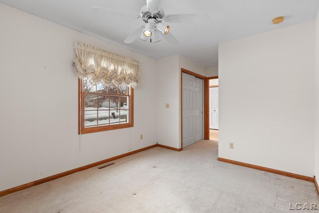 618 Nokomis Drive, Tecumseh, MI 49286