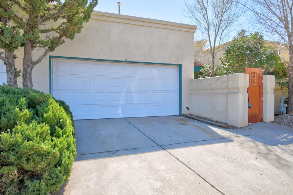 3908 Ladera Drive NW, Albuquerque, NM 87120