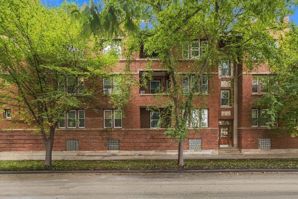 3618 W Ainslie Street 1W, Chicago, IL 60625 — exterior